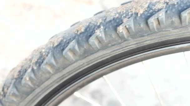 Bike tire and chain — Stock Video