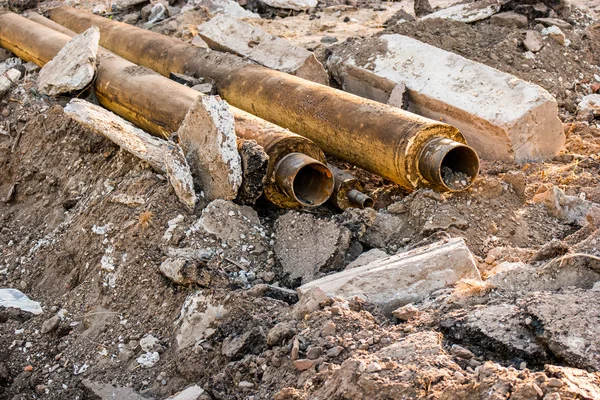 古い錆びた水道管 — ストック写真