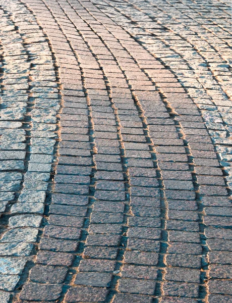 Calzada de curvas pavimentadas —  Fotos de Stock