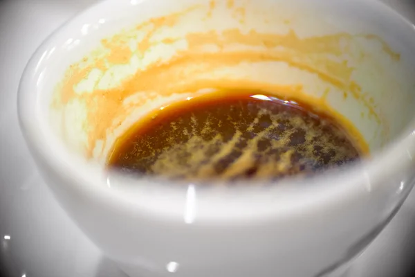 Macro de xícara de café foco relectivo DOF raso, cor instagram — Fotografia de Stock