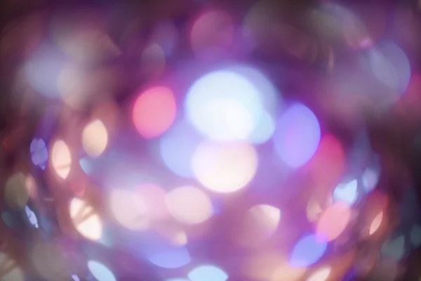 Violet wazig behang. Kerstmis licht intreepupil achtergrond. Vintage ingerichte vakantie abstracte bokeh — Stockfoto