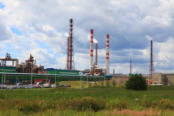 Gran planta química — Foto de Stock