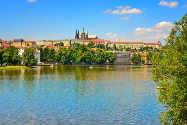 Prag, Karlsbron — Stockfoto