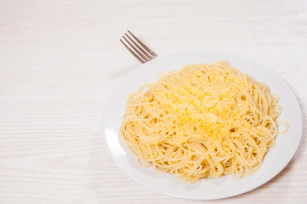 Macarrão capellini com queijo — Fotografia de Stock