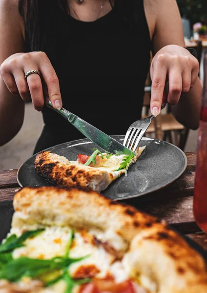 Woman Hands Knife Fork Cutting Pizza Table Cafe Outdoor — Fotografia de Stock