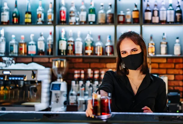 Portrait Young Attractive Woman Bartender Mask Making Cocktail Bar — Stock Photo, Image