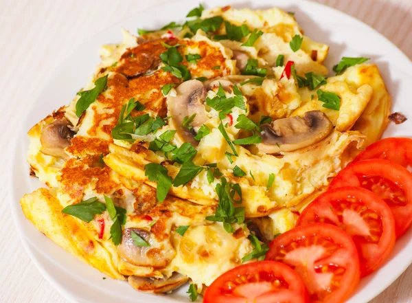 Omelet with mushrooms — Stock Photo, Image