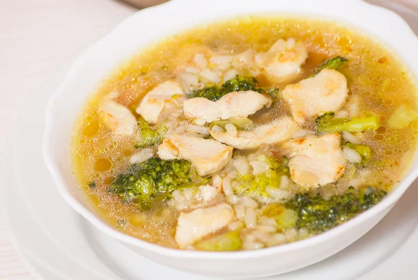 Chicken soup with rice and broccoli — Stok fotoğraf