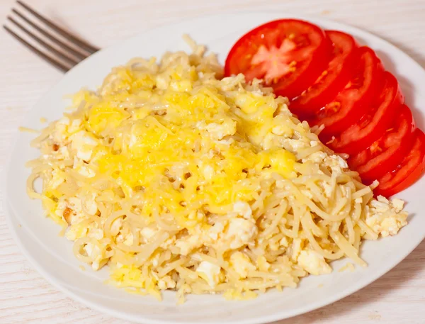 Spaghetti med ägg och ost — Stockfoto