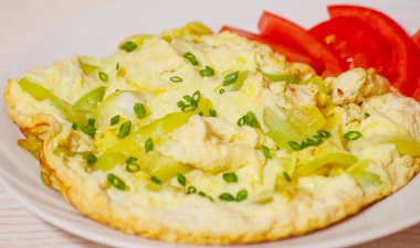 Kabak ile kızartılmış omlet