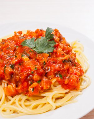 Domates soslu makarna.