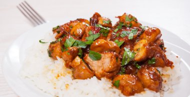 Pilav et ve mantar ile