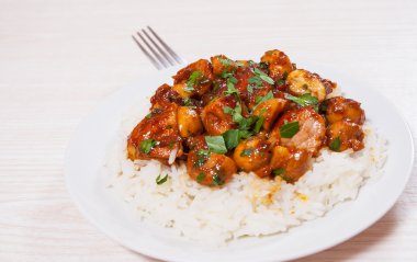 Pilav et ve mantar ile