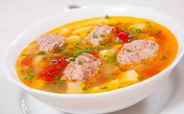 Soup with meatballs and vegetables — Stock Photo, Image