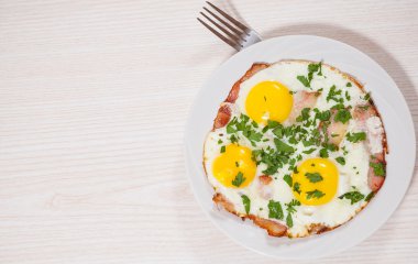 Pastırmalı yumurta.