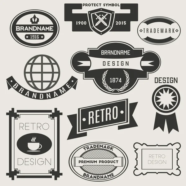 Retro Vintage Insignias or Logotypes — Stock Vector