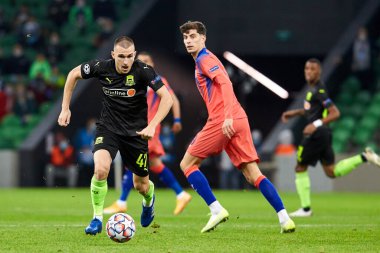 Krasnodar, Rusya - 28 Ekim 2020: FC Krasnodar 'dan Daniil Utkin, UEFA Şampiyonlar Ligi grubu E ile FC Krasnodar ve Chelsea FC arasında oynanan karşılaşma sırasında görev başında