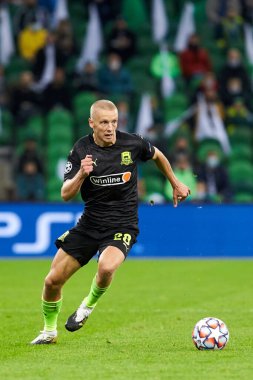 Krasnodar, Rusya - 28 Ekim 2020: FC Krasnodar 'dan Igor Smolnikov UEFA Şampiyonlar Ligi grubu E karşılaşmasında FC Krasnodar ve Chelsea FC FC