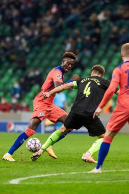 Krasnodar, Rusya - 28 Ekim 2020: Chelsea FC takımından Tammy Abraham, FC Krasnodar ve Chelsea FC arasında oynanan UEFA Şampiyonlar Ligi E Grubu karşılaşmasında