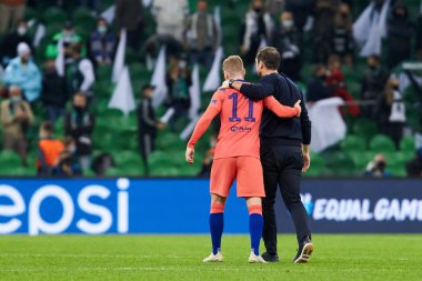 Krasnodar, Rusya - 28 Ekim 2020: Chelsea FC takımından Timo Werner ve Frank Lampard, FC Krasnodar ile Chelsea FC arasında oynanan UEFA Şampiyonlar Ligi E karşılaşmasının galibiyetini kutladı.