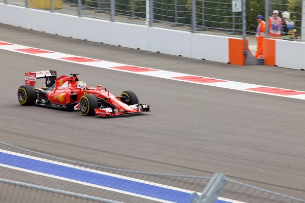 Sebastian Vettel av Scuderia Ferrari. Formel 1. Sochi, Ryssland — Stockfoto