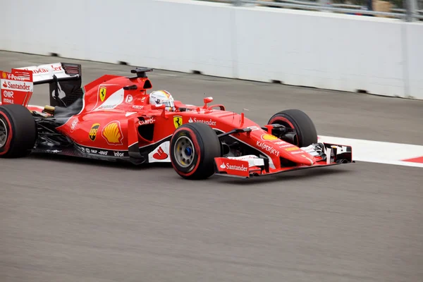 Sebastian Vettel Scuderia Ferrari. Formula 1. Sochi Rusya