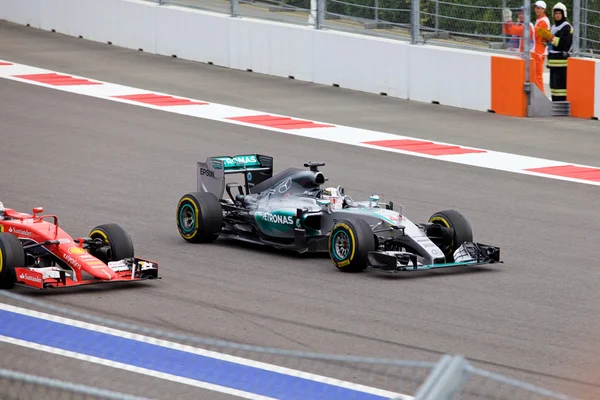 O vencedor Lewis Hamilton. Fórmula Um. Sochi Rússia — Fotografia de Stock