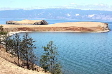 Sahilde Deniz Baykal, Olkhon Adası, Rusya Federasyonu