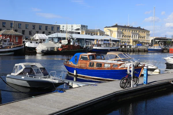 Costa en la ciudad de Trondheim, Noruega — Foto de Stock