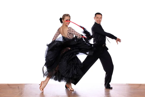 Танцоры Бальном Зале Белом Фоне — стоковое фото