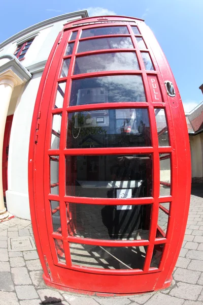 Telephone box in London — Stock Photo, Image