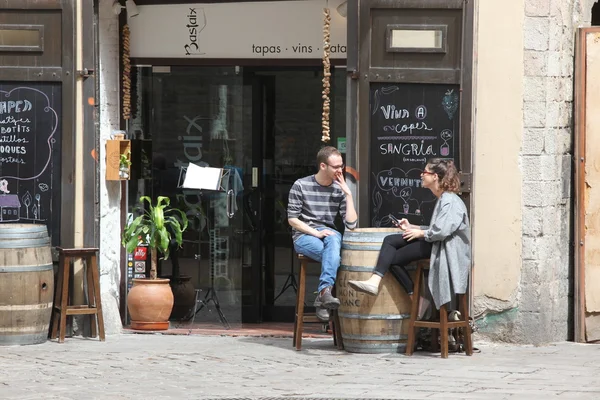 巴塞罗那的街头咖啡厅 — 图库照片