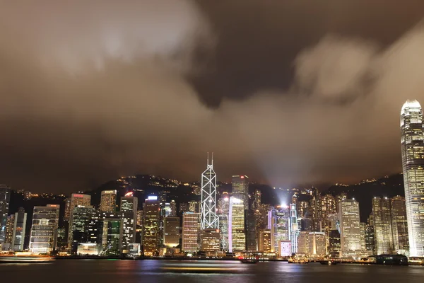 Hong kong skyline à noite — Fotografia de Stock