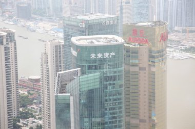 Shanghai gökdelenlerin havadan görünümü