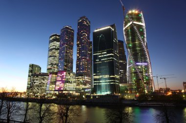 gökdelenler, Moskova