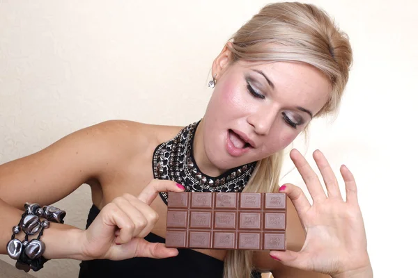 Woman with chocolate — Stock Photo, Image