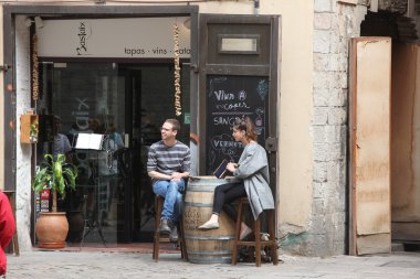 İnsanlar Barselona sokak Cafe