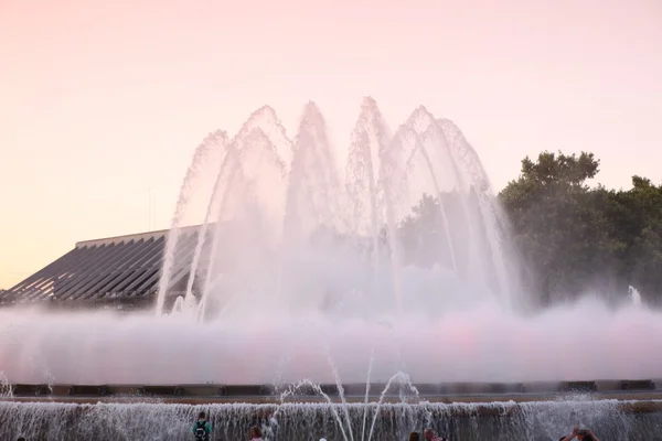 Fontän i barcelona — Stockfoto