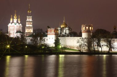 Rus Ortodoks kiliseleri