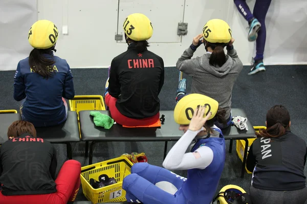 Patinaje de velocidad de pista corta deportistas — Foto de Stock