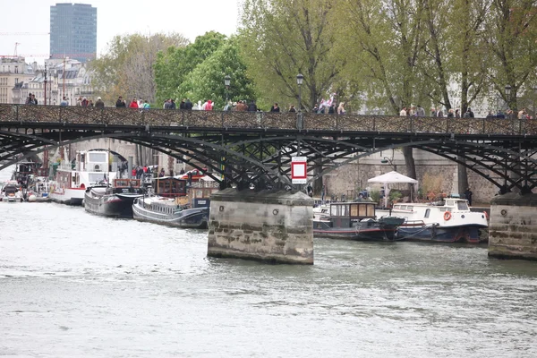 Řeka Seine v Paříži — Stock fotografie