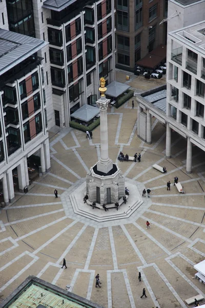 Paternoster Square with column — Stock Photo, Image