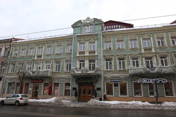 Construção na rua na cidade de Samara — Fotografia de Stock
