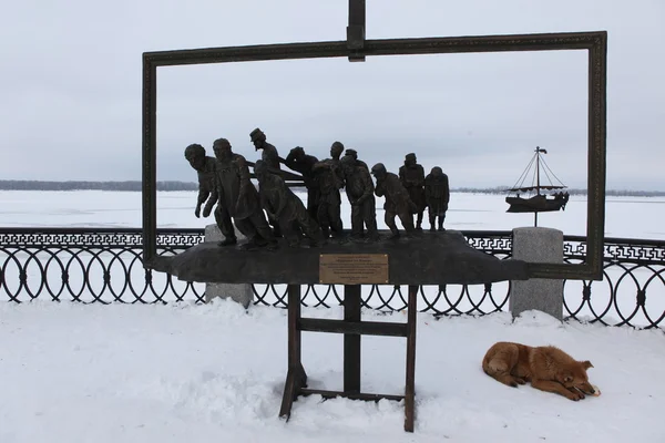 Monumento de bronce en Samara, Rusia —  Fotos de Stock