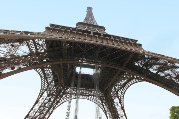 Eiffelturm in Paris — Stockfoto