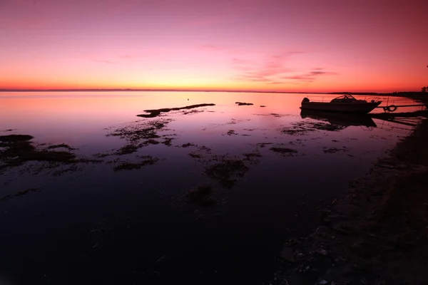 Barca al lago Baikal, Russia — Foto Stock