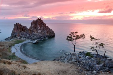Rock Sahil gün batımında
