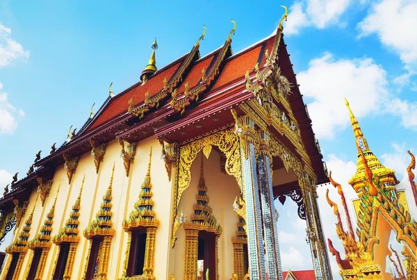 Wat Plai Laem — Photo