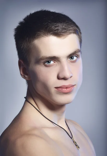 Knappe jongen portret — Stockfoto