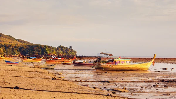 Tajski łodzi — Zdjęcie stockowe